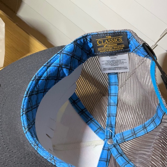 NWT - Men’s Hurley SnapBack - Picture 3 of 5